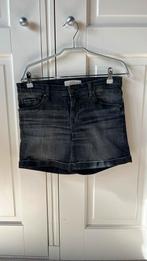 Heel mooi jeans short COJ maat 36, Kleding | Dames, Spijkerbroeken en Jeans, Ophalen of Verzenden, Zo goed als nieuw, Grijs, W28 - W29 (confectie 36)