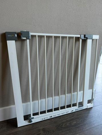 Traphekje met verlengstuk beschikbaar voor biedingen