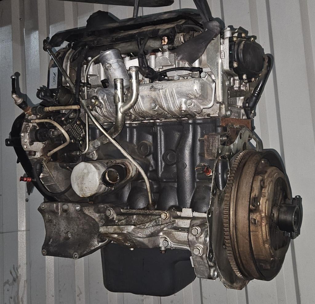 Motor Iveco Daily 35C12 2.3 HPi 85 kW 2004, Ophalen of Verzenden