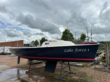 Tirion 21 One Design "Lake Force 1" beschikbaar voor biedingen