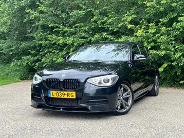 BMW 1-serie M135i xDrive High Executive | Keyless + Apple ca beschikbaar voor biedingen