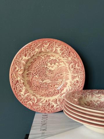 EIT set van 6 vintage diepe borden beschikbaar voor biedingen