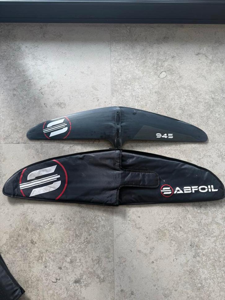 SABFOIL 945 Wing, Watersport en Boten, Wingsurfen, Zo goed als nieuw, Ophalen of Verzenden