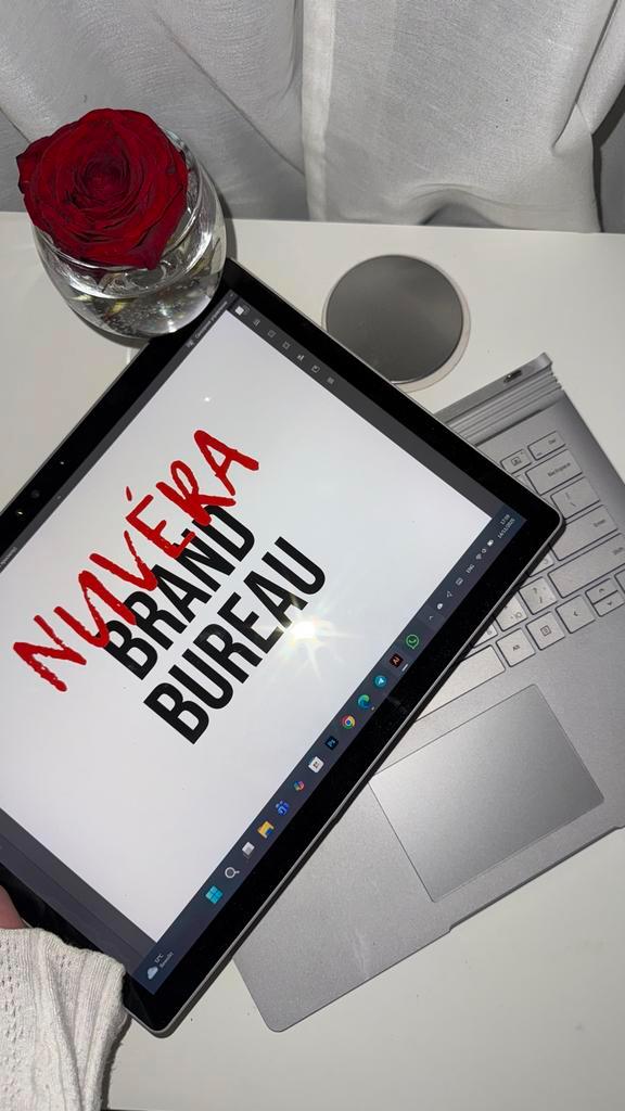 Microsoft Surface Book 3, Computers en Software, Windows Laptops, Gebruikt, 13 inch, SSD, Onbekend, 8 GB, Qwerty, Met touchscreen