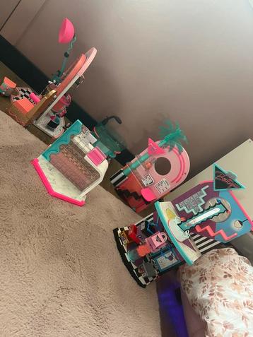 LOL spa boutique L.O.L suprise beschikbaar voor biedingen