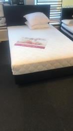 Partij Koudschuim Matrassen 80x200 & 90x200 - 100 stuks, Huis en Inrichting, Slaapkamer | Matrassen en Bedbodems, Ophalen, 90 cm