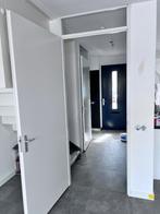 Opdekdeur met kozijn, Ophalen, Gebruikt, 80 tot 100 cm, 215 cm of meer