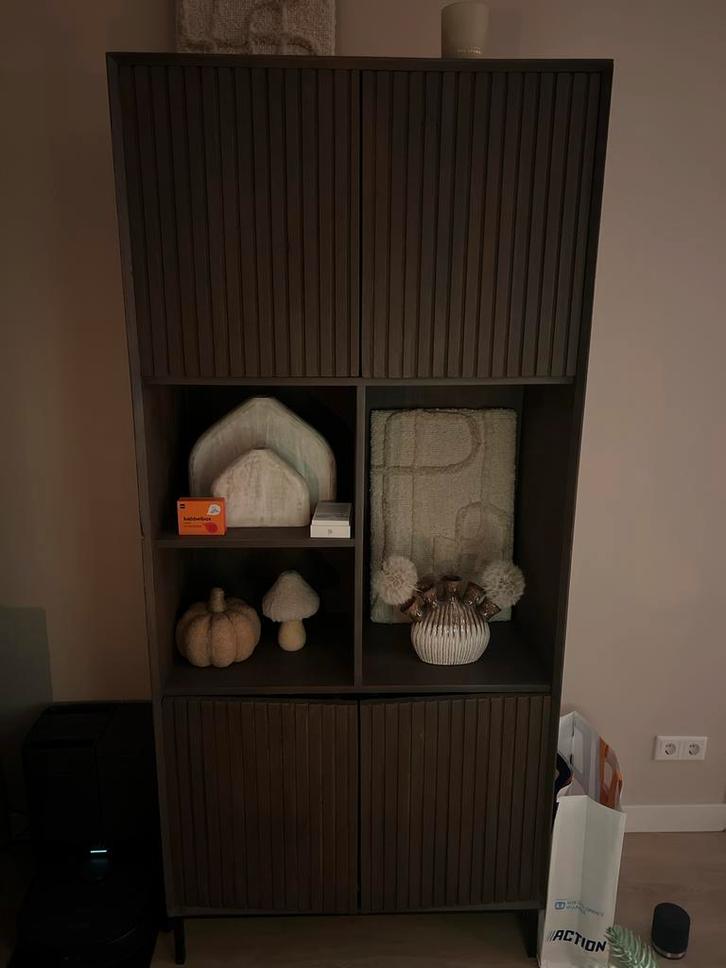 Walnoot kast, Huis en Inrichting, Kasten | Buffetkasten, Zo goed als nieuw, 200 cm of meer, 50 tot 100 cm, 25 tot 50 cm, Met lade(s)