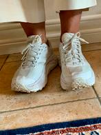 HOKA Lage dames sneakers mafate Speed 2, Ophalen of Verzenden, Zo goed als nieuw, Wit, Sneakers of Gympen