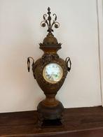 Frans  pendule stel eind 18e eeuw in zeer goede staat., Antiek en Kunst, Antiek | Klokken, Ophalen