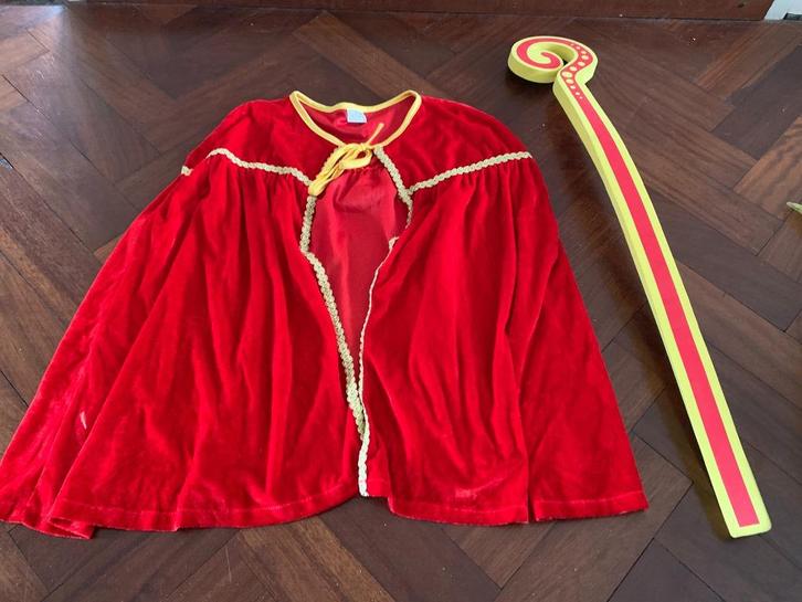 Sinterklaas cape met staf en mijter 3-7 jaar, Diversen, Sinterklaas, Gebruikt, Ophalen of Verzenden