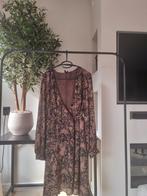 Wikkeljurk bruin goud Vero moda, Kleding | Dames, Jurken, Bruin, Vero Moda, Maat 46/48 (XL) of groter, Ophalen of Verzenden
