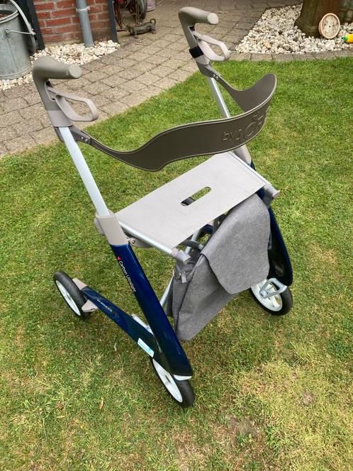 n blauwe ultralichte carbon rollator, Diversen, Rollators, Zo goed als nieuw, Lichtgewicht, Opvouwbaar, Ophalen of Verzenden