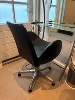 2 zwarte kappers stoelen GRATIS, Ophalen, Kunststof, Gebruikt, Twee