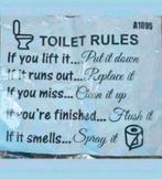 Toiletregels stickervel. Nieuw. Er zijn 2 stuks., Huis en Inrichting, Woonaccessoires | Tekstborden en Spreuken, Ophalen of Verzenden