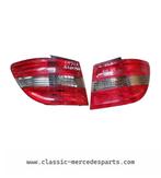 Achterlicht glas links rechts buitenzijde Mercedes B-klasse, Ophalen of Verzenden, Gebruikt, Mercedes-Benz