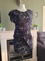 Iro schitterende mini jurk 40 M gratis verzenden in NL, Kleding | Dames, Jurken, Maat 38/40 (M), Verzenden, Zwart, Knielengte