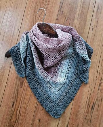 Gehaakte Sjaal - Handgemaakt beschikbaar voor biedingen