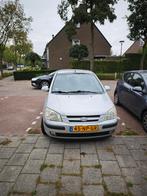 Hyundai Getz 1.3 5DRS 2004 Grijs, Auto's, Voorwielaandrijving, Airbags, 4 cilinders, Origineel Nederlands