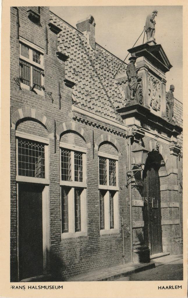 HAARLEM Frans Hals Museum, Verzamelen, Ansichtkaarten | Nederland, Ongelopen, Noord-Holland, 1940 tot 1960, Verzenden