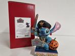 Stitch “Lovable Buccaneer” / Stitch Piraat (Enesco)  Nieuw, Ophalen of Verzenden, Overige figuren, Nieuw, Beeldje of Figuurtje