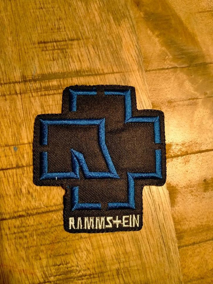 Rammstein rock muziek logo patch embleem kleding band nr. 2, Verzamelen, Muziek, Artiesten en Beroemdheden, Nieuw, Kleding, Ophalen of Verzenden
