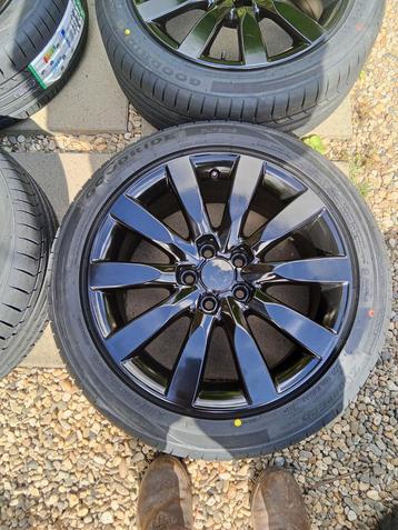 2Xset audi a1 a1 polo ibiza TT 215-45-16 NIEUWbanden5x100 beschikbaar voor biedingen