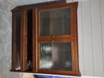 Antieke oude kast, Ophalen