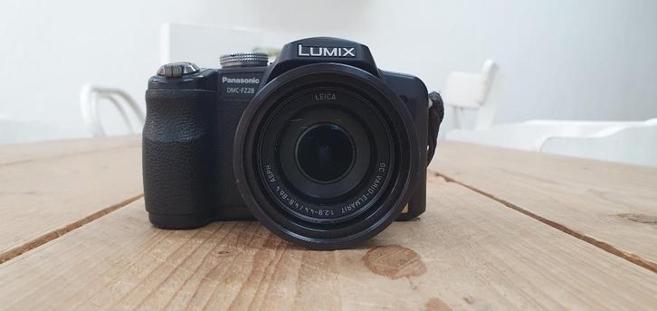 Pansonic Lumix FZ28 - Brugcamera met 18x zoom & leica lens, Audio, Tv en Foto, Fotocamera's Digitaal, Compact, Overige Merken