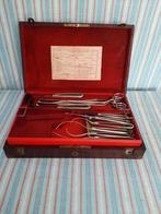 Mooi oud kistje met medische instrumenten., Antiek en Kunst, Curiosa en Brocante, Ophalen of Verzenden