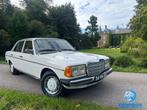 Mercedes-Benz 300 W123   300D diesel 1976 wit nieuwe APK, Auto's, 118 pk, Wit, Radio, Sedan