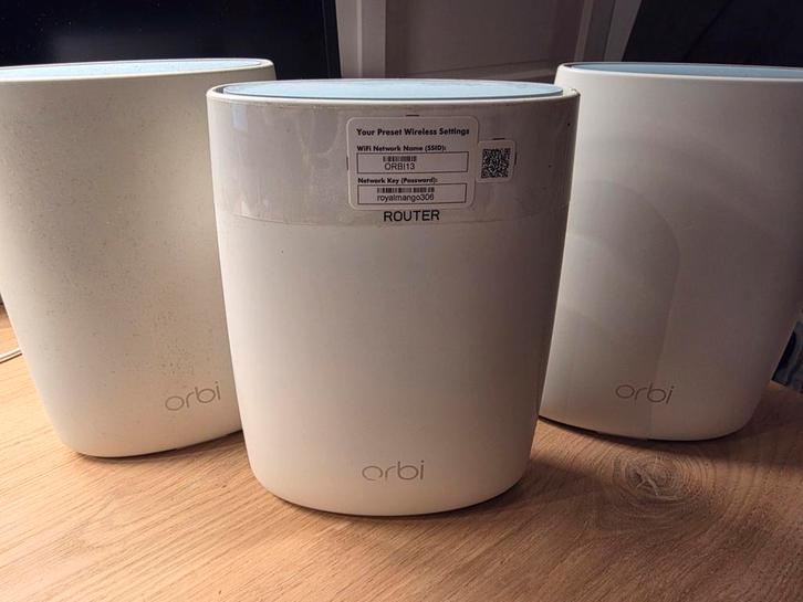 Netgear Orbi Router - Krachtig WiFi Mesh Systeem, Computers en Software, Routers en Modems, Gebruikt, Router, Ophalen of Verzenden