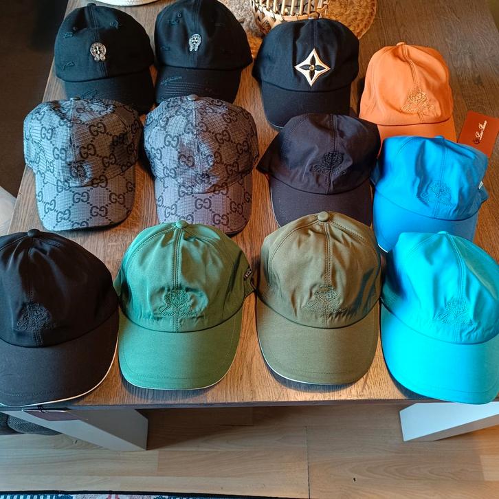 Verschillende designer petjes SALE AFGEPRIJSD, Kleding | Heren, Hoeden en Petten, Nieuw, Ophalen of Verzenden
