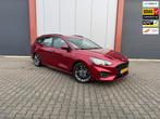 Ford Focus Wagon 1.5 EcoBlue ST Line Business, Stof, Gebruikt, 4 cilinders, Lichtsensor