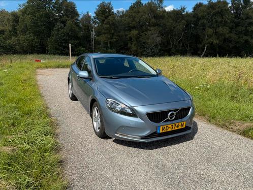 Volvo V40 2.0 D2 120PK 2016 Blauw, Auto's, Volvo, Particulier, V40, Diesel, B, Hatchback, Handgeschakeld, Geïmporteerd, Blauw