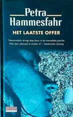 Het laatste offer - Petra Hammesfahr, Ophalen of Verzenden, Zo goed als nieuw