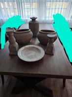 Mooie zware tafel.met x poot., Huis en Inrichting, Ophalen