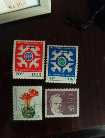 DDR Postzegels - Wereldvrede en Beethoven beschikbaar voor biedingen
