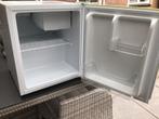 Klein Koelkastje - Zo Goed Als Nieuw!, Witgoed en Apparatuur, Koelkasten en IJskasten, Ophalen of Verzenden, Met vriesvak, Minder dan 45 cm