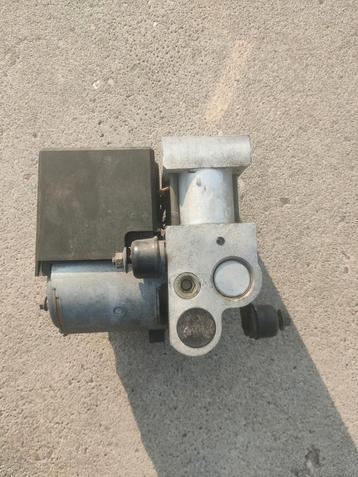Abs pomp volvo 940 960 740 760 beschikbaar voor biedingen