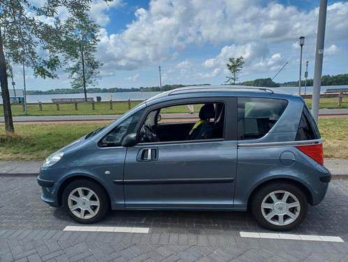 Peugeot 1007 1.6 16V 2008 Grijs, Auto's, Peugeot, Particulier, ABS, Airbags, Cruise Control, Benzine, Euro 4, E, Hatchback, Handgeschakeld