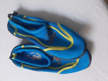 Waterschoenen beschikbaar voor biedingen
