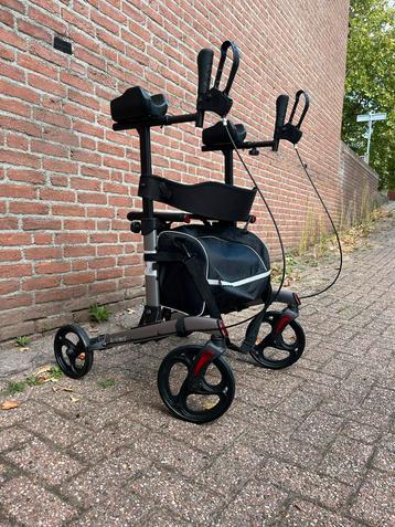 Rollator als nieuw beschikbaar voor biedingen