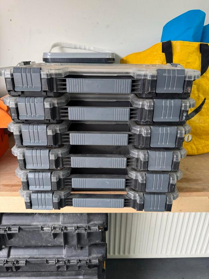 Assortiment Koffer - Handig & Overzichtelijk!, Doe-het-zelf en Verbouw, Gereedschapskisten, Gebruikt, Gevuld, Ophalen