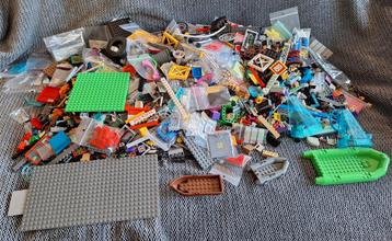 4 kilo Lego, goede kwaliteit Lego partij van Bricklink o.a. beschikbaar voor biedingen