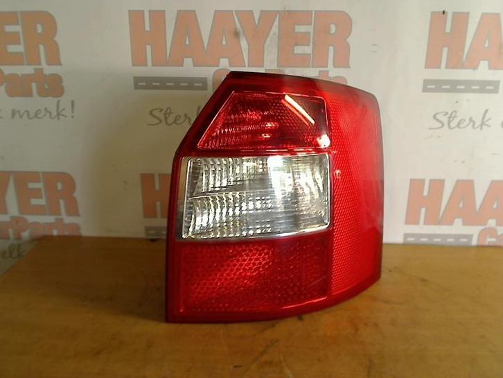 Achterlicht Rechts Audi A4 Avant (B6) (2001-09/2005-01), Auto-onderdelen, Verlichting, Audi, Gebruikt