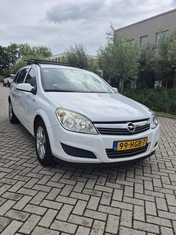 Opel Astra 1.4 16V St.wgn. 2008 Wit / NAVI / PDC / NAP / *** beschikbaar voor biedingen