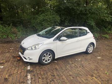 Peugeot 208 1.4 VTi Active (bj 2012) beschikbaar voor biedingen