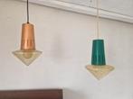 2 vintage raak pijlstaart atomic age hanglampen., Gebruikt, Ophalen of Verzenden, Onbekend, Metaal