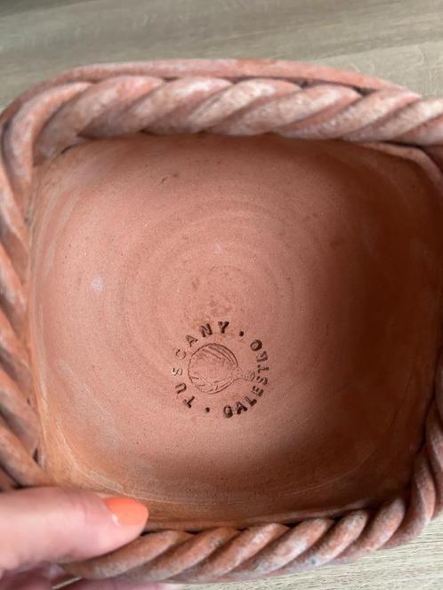 Galestro Tuscany bloempot terra 18x18x9cm z.g.a.n., Tuin en Terras, Bloempotten, Nieuw, Terracotta, Binnen, Balkon, Tuin, Minder dan 40 cm